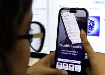 A um dia do fim do prazo, 5,1 milhões não enviaram declaração do IR